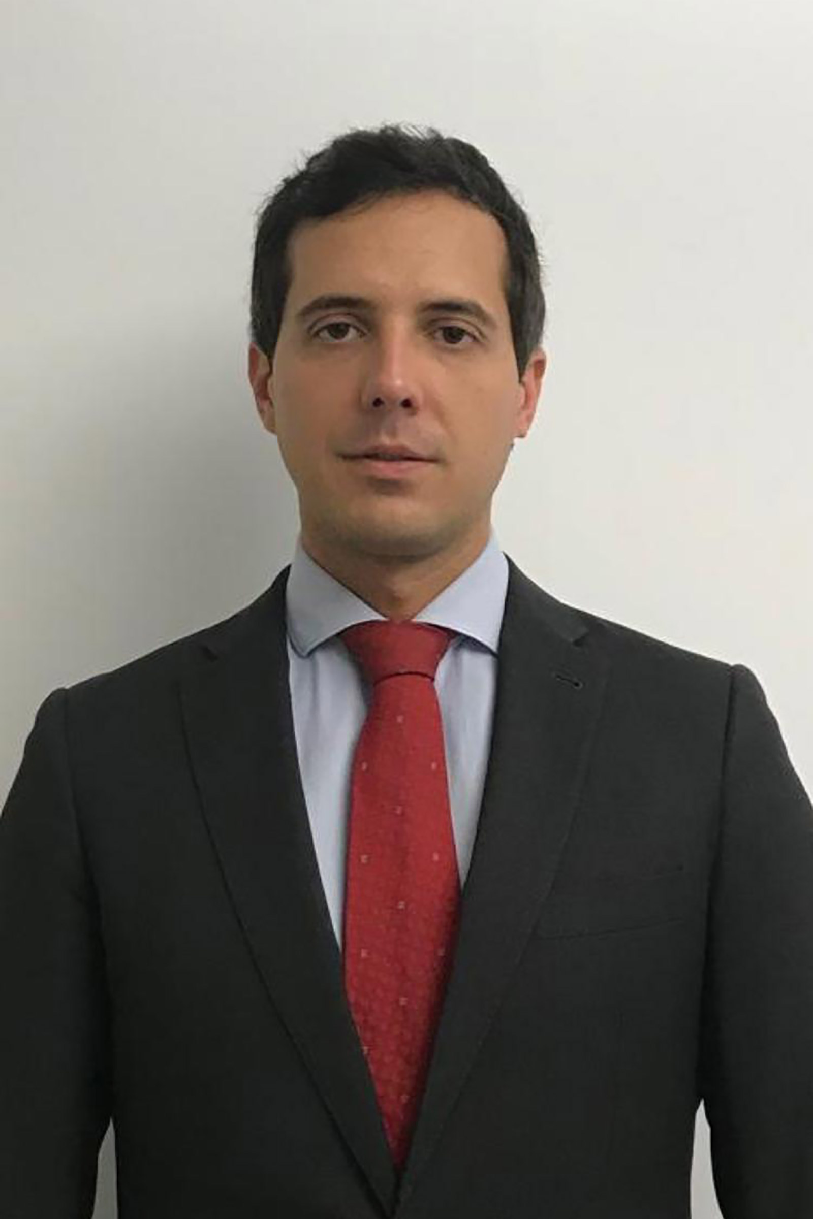 Manel Alesander Fresco Gimeno es Asociado Of Counsel. Abogado y especialista en derecho laboral.